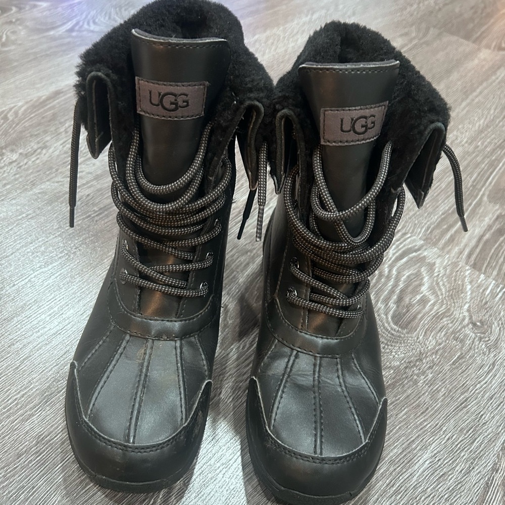 Ugg Australia Butte Boot Size 5